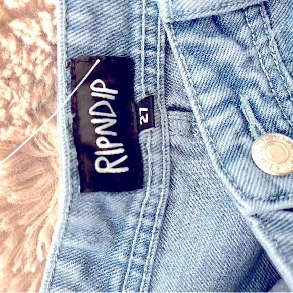 RipnDip Jean Shorts (medium wash) - Picture 5 of 5